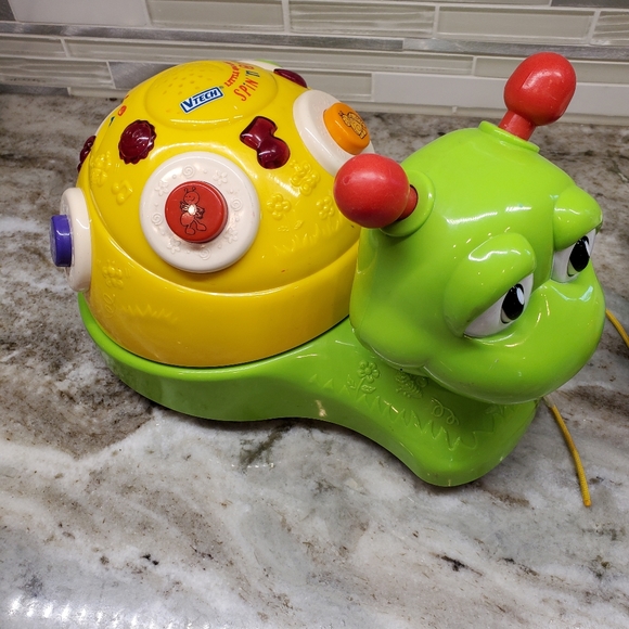 V-Tech Spina and Grin Snail And Fly and Learn Airplane - Picture 12 of 16